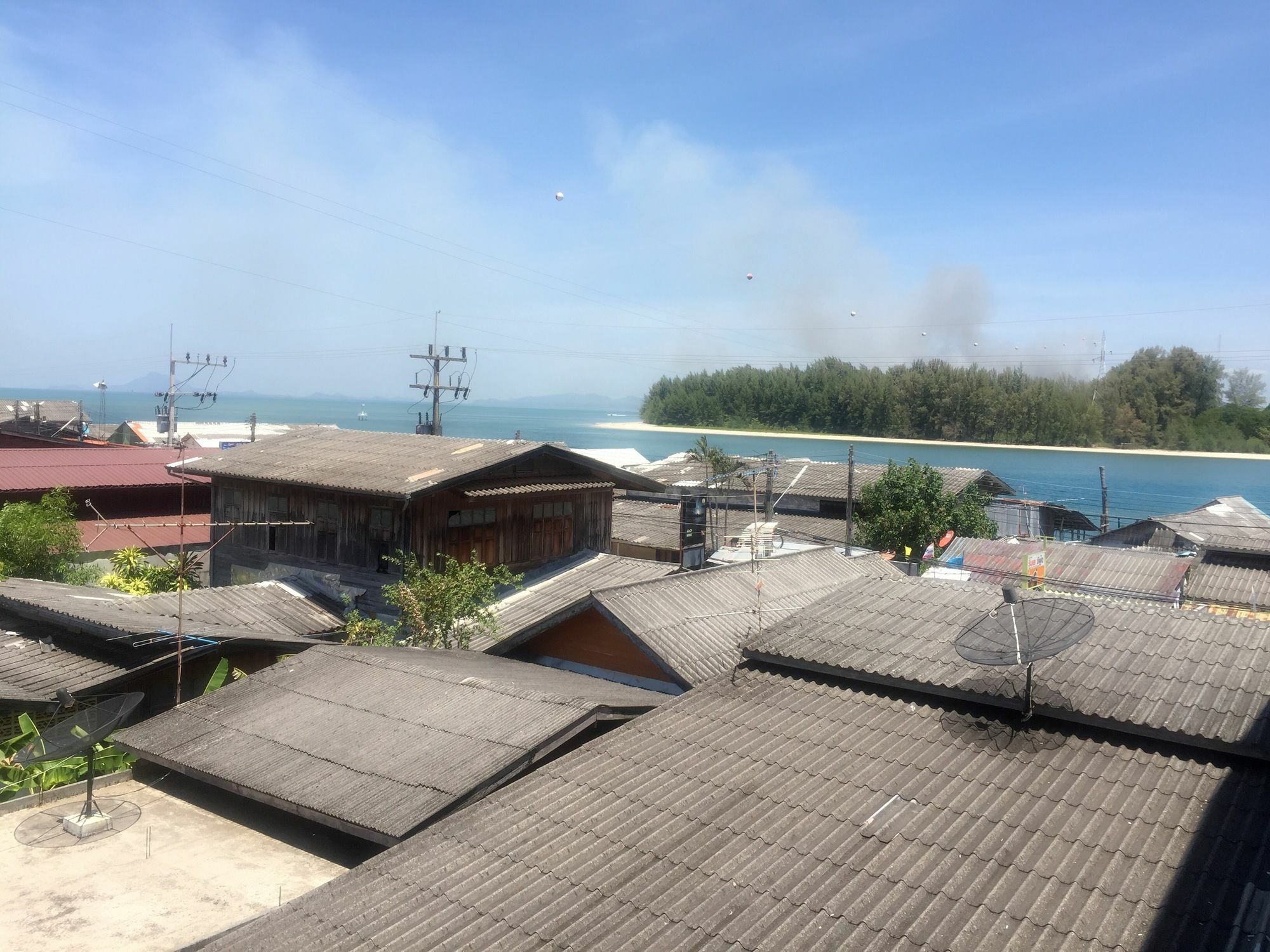 Jetty Place Koh Lanta Exterior photo